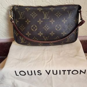 💕 Louis vuitton pochette accessories
